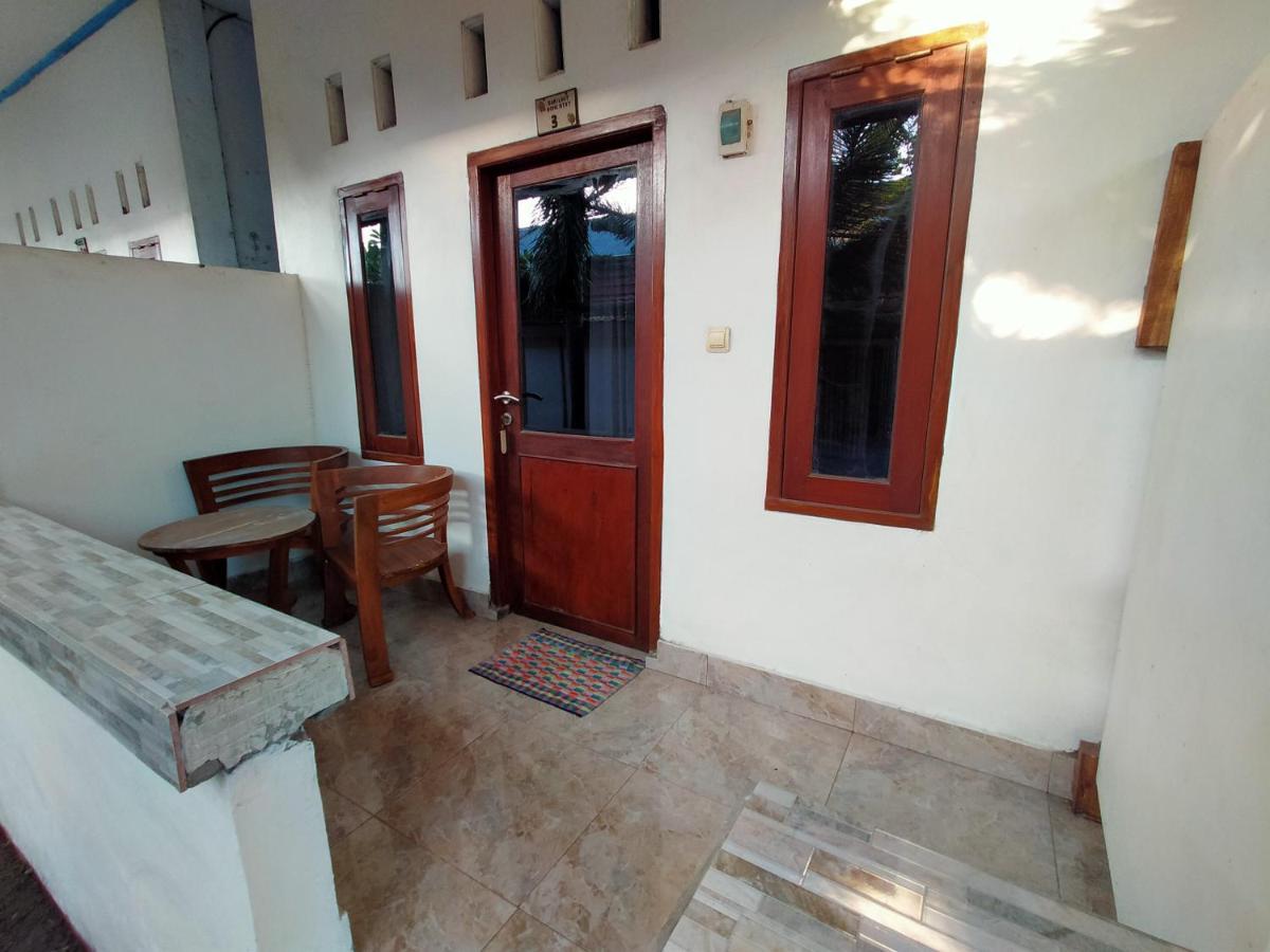 Appartement Sari Laut à Gili Meno Extérieur photo