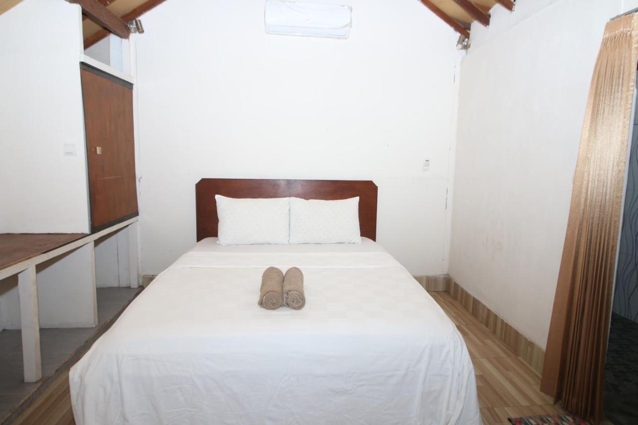 Appartement Sari Laut à Gili Meno Extérieur photo